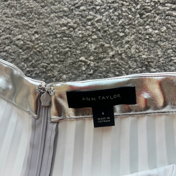 Ann Taylor Metallic Pleated Mini Skirt - Picture 3 of 4